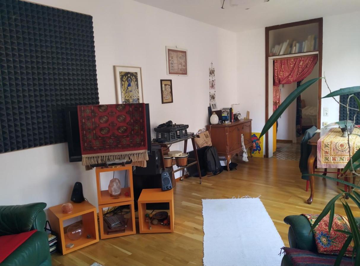 Nettes Apartment Im 14Ten Bezirk In Wien Exterior photo
