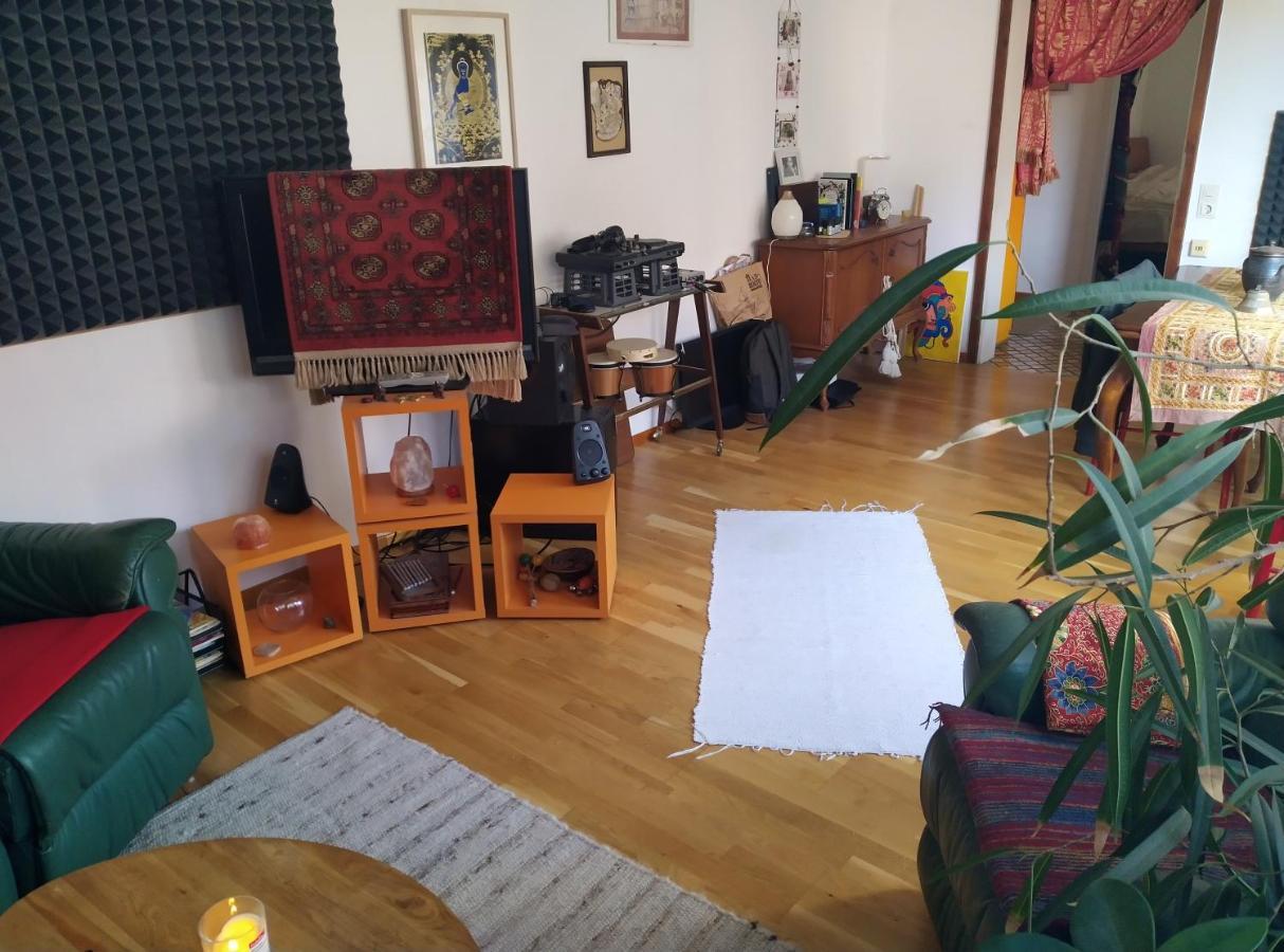 Nettes Apartment Im 14Ten Bezirk In Wien Exterior photo